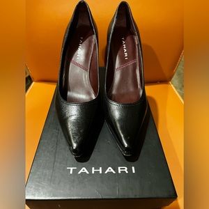 Women’s Tahari Calypso Black Heels - SIZE 6 - WORN ONCE
